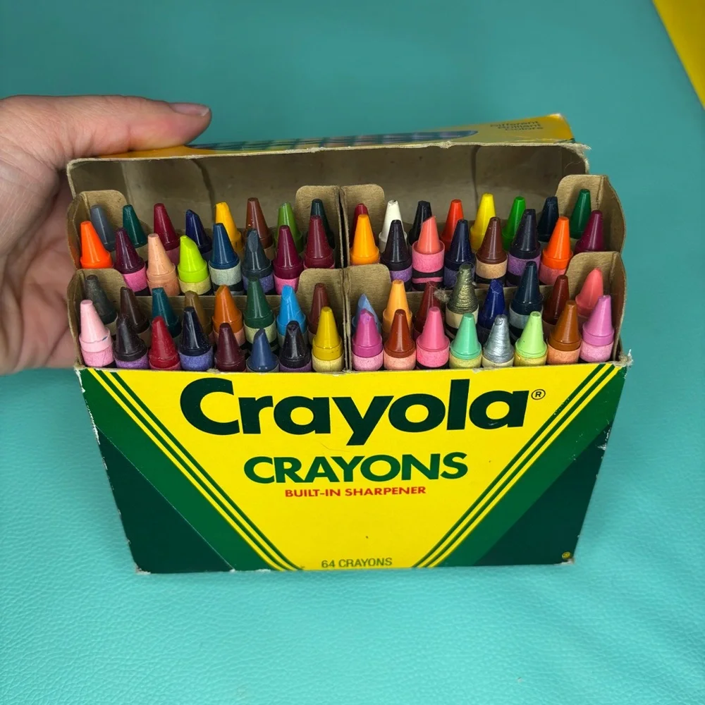 Crayola Crayons Vintage 64‎ count